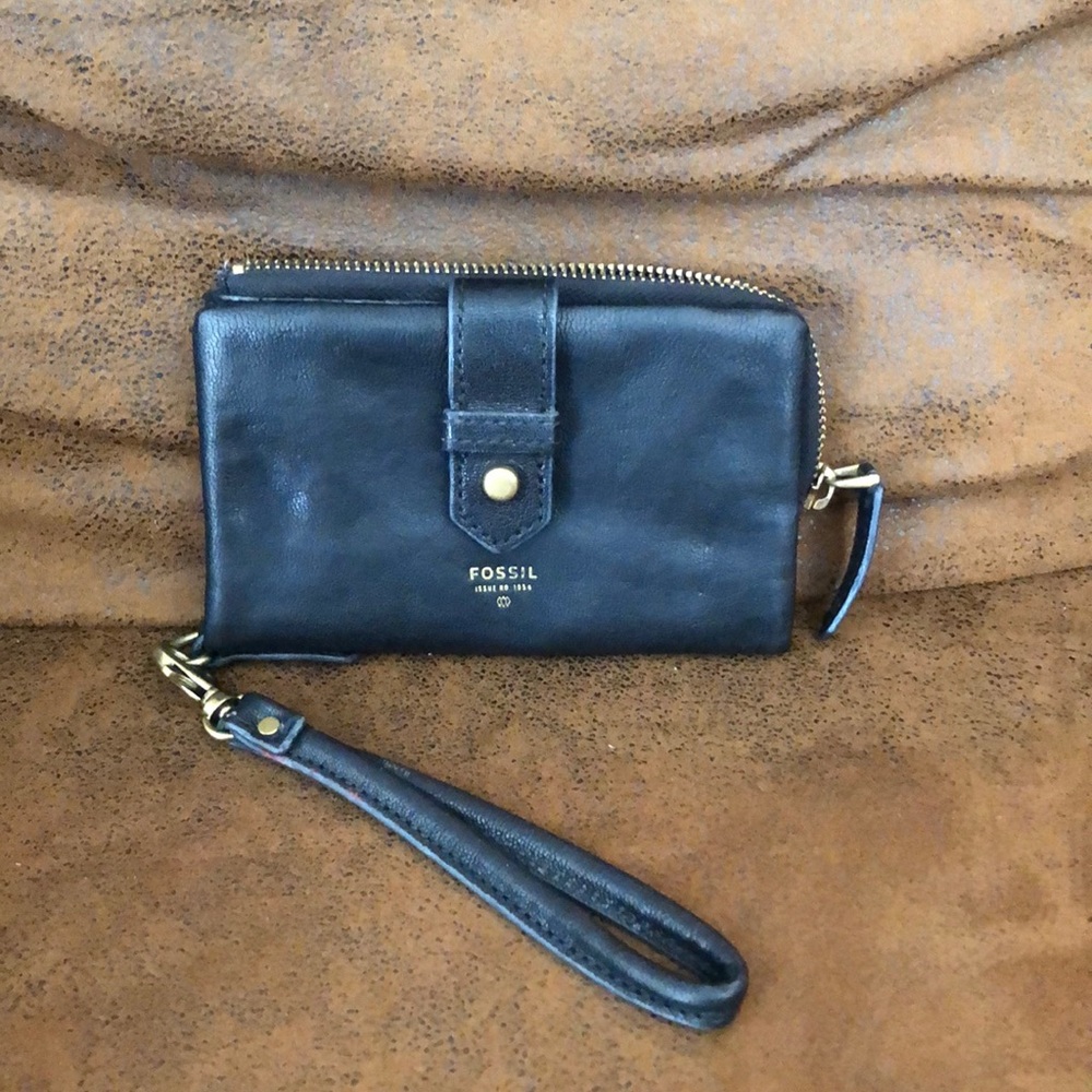 Fossil wallet